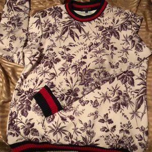 Gucci sweater